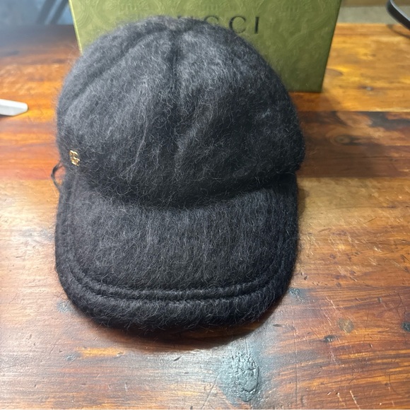Gucci Black Mohair Baseball Hat NWT - Picture 7 of 7